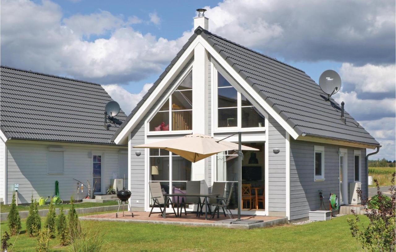 Awesome home in Zerpenschleuse with 2 Bedrooms&WiFi Exterior foto