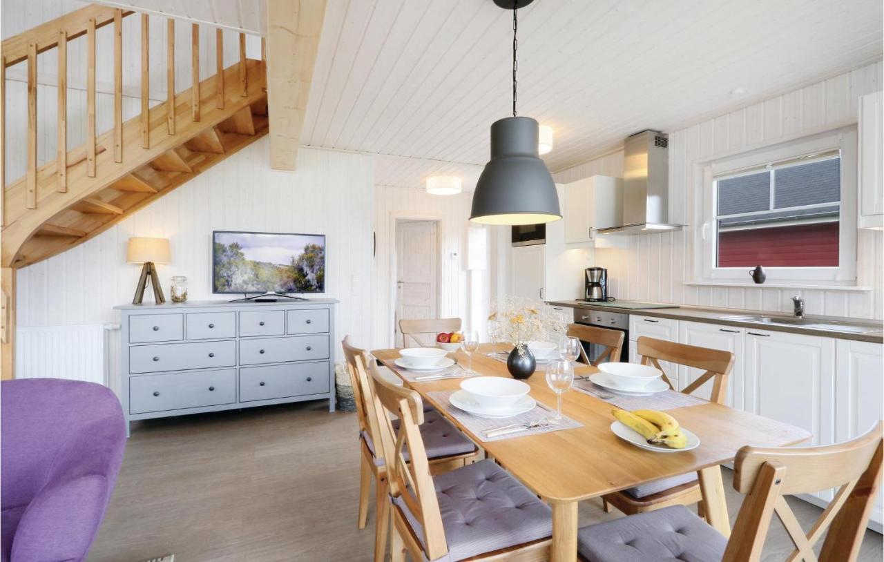 Awesome home in Zerpenschleuse with 2 Bedrooms&WiFi Exterior foto